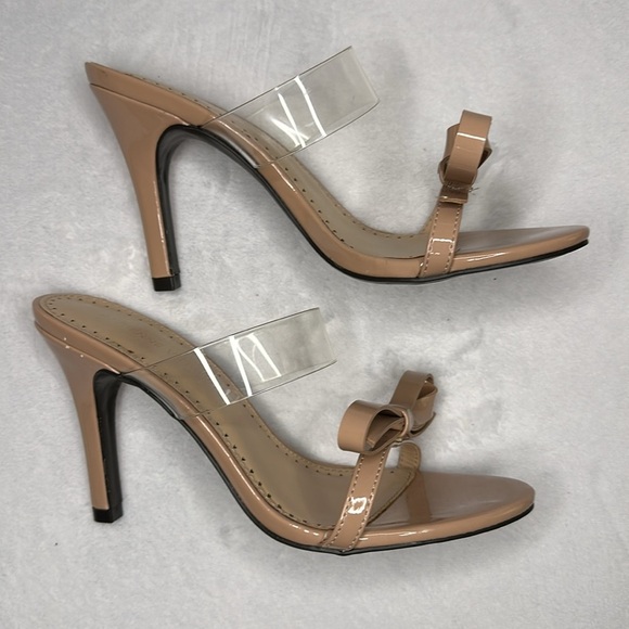 Adrienne Vittadini Nude Bow Slide Sandals 6 - Picture 7 of 11